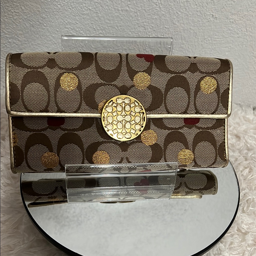 Coach Signature Clutch Wallet - Brown And Gold